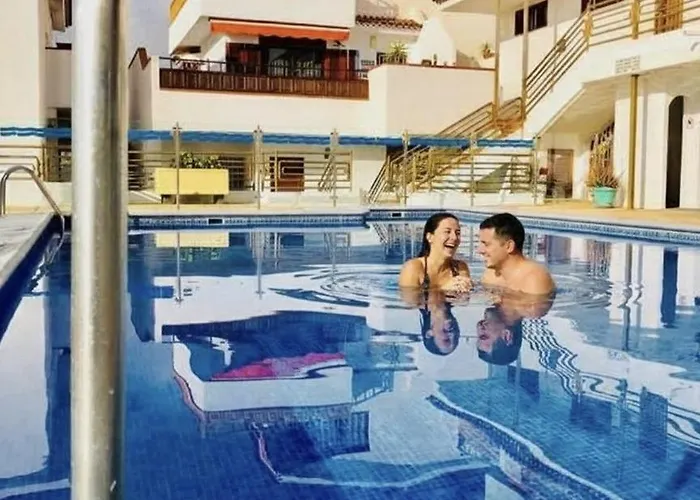 Апартаменти Vistas & Pool By Deihu Experiences Арона